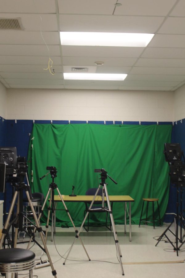 BTV+uses+high-tech+media+equipment+like+these+cameras+and+green+screen+to+produce+interesting+projects.